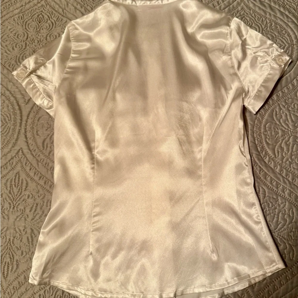 🎅 The Children’s Place white satin button down gathers in front girls 10/12